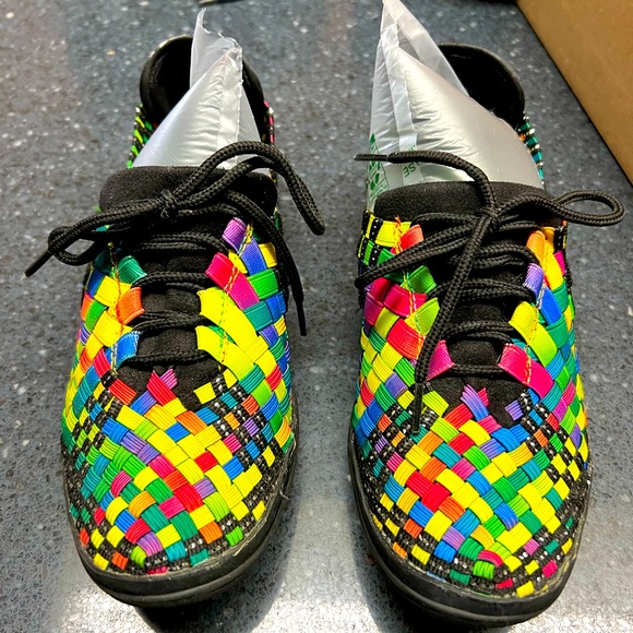 Ladies Serene Island Multicolor sneakers Size 6 - Picture 1 of 13